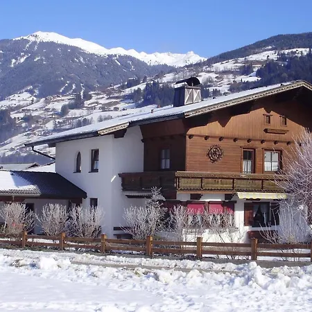 Landhaus Daum * Aschau Im Zillertal